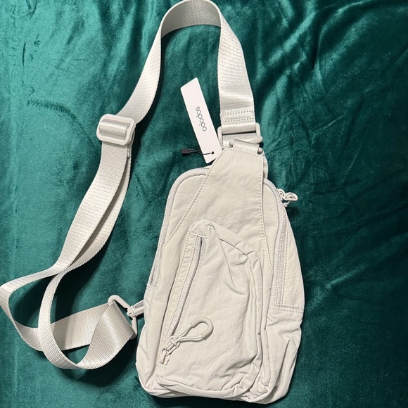 Ododos Handbags - Cream Belt Bag Unisex NWT